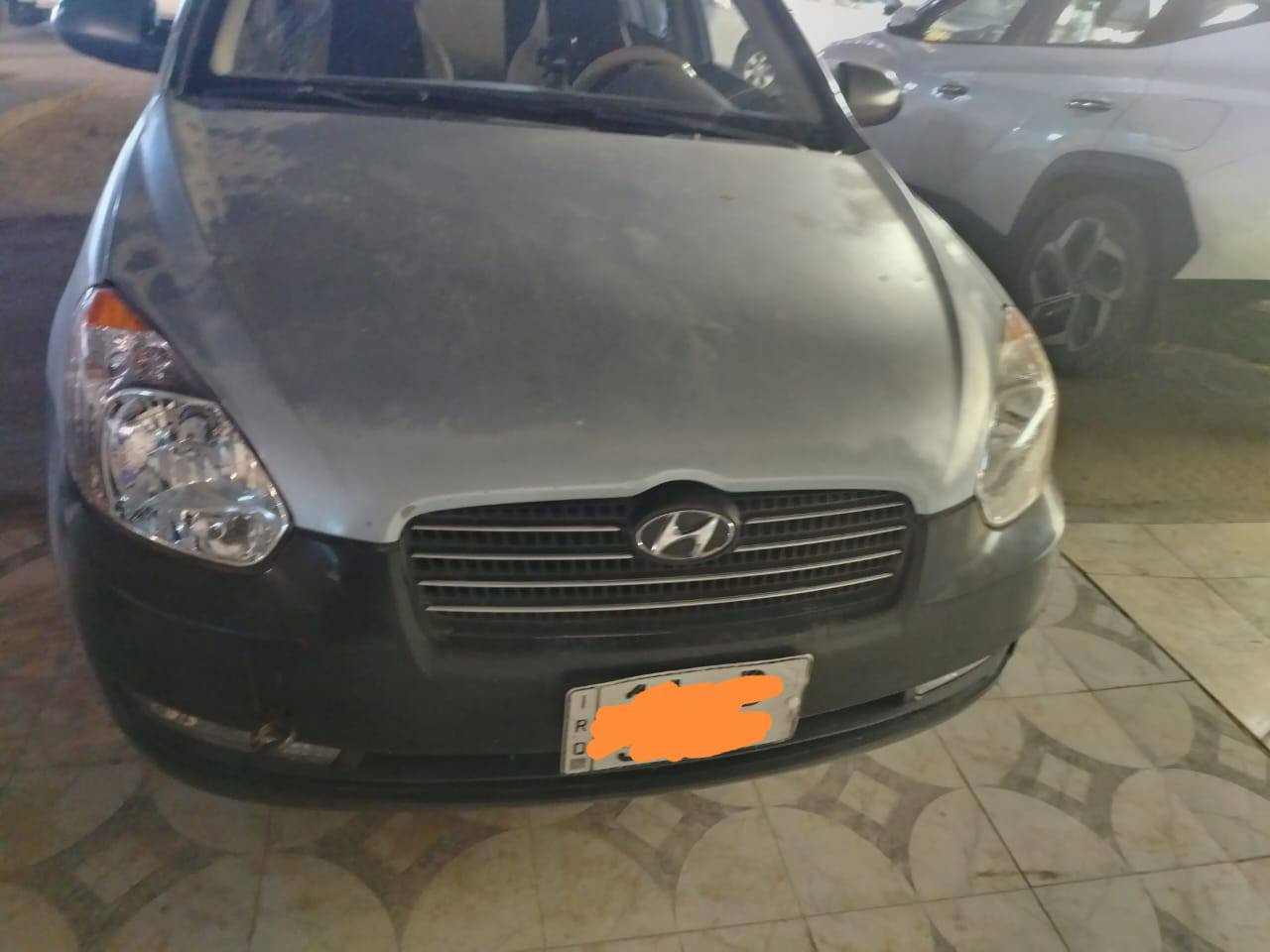 السلام عليكم اكسنت خليجي موديل 2009 مكفوله من الصبغ والضربة عدا الجاملغ الأيمن مبدل بيها جراد رقم بغداد إنكليزي بسمي سعرها 78 وبيها مجال بسيط مكانها بغداد  البياع حي المواصلات الخاص مغلق للاستفسار اتصال ***********
