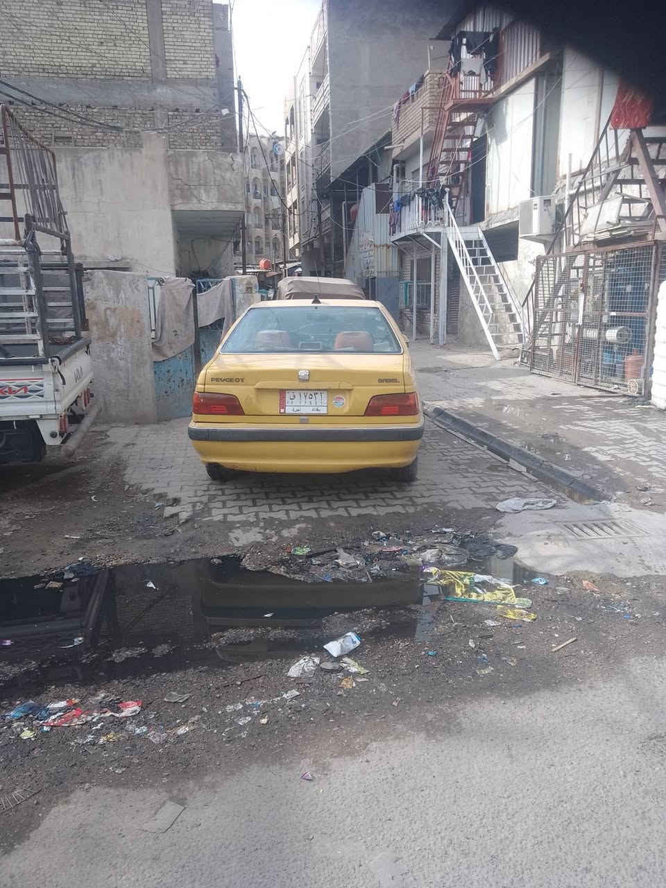 السلام عليكم 

بيجو  بارس   15 للبيع محرك وكير  وتبريد  كفالة 
بيهة فقط البنيد بي ضربة على كد شبر واكعة علي طابوكةوامسوينة 
السيارة خير من الله 
رايدهة 42 وبيهة مجال مكانهة بغداد 

***********
