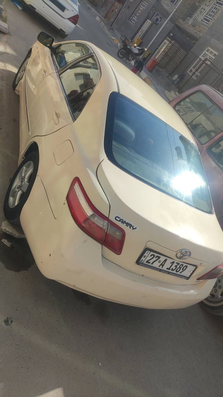 2007 خليجي السعر 85
ضربتها بالجنطه 
مكينه و كير شرط مضمونات
تبريد تدفئة. حداديه كلها مضبوط 

المكان الناصريه حي اريدو قرب مستشفى القلب 
للاستفسار الاتصال ***********
