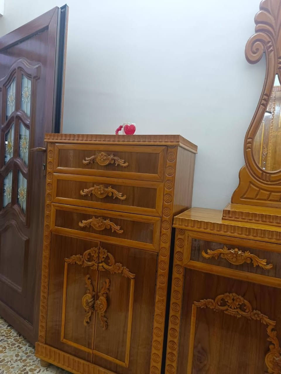 غرفة صاج  ثقيلي فصال مابيها اي ظرر استعمال قليل حدا اعادة النشر بسبب عدم الاتفاق السعر مليون و100


**إذا كنت صاحب هذا الإعلان وتريد حذفه لأي سبب، رجاءا أرسل رسالة إلى الدعم الفني**