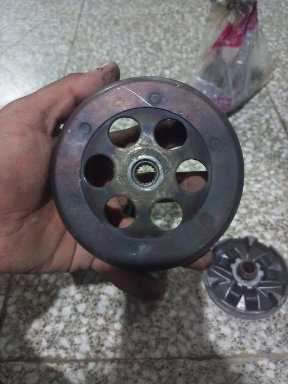 السلام عليكم 
غراض بيجي باله شرط للبيع 
تورباينات خلفي وامامي بيجي 
قايش بيجي 
تانكي بانزين بيجي 
كير كامل بيجي 
كور بيجي 
ويل خلغي بيجي
مروحه بيجي 
 مكاني رميثه


**إذا كنت صاحب هذا الإعلان وتريد حذفه لأي سبب، رجاءا أرسل رسالة إلى الدعم الفني**