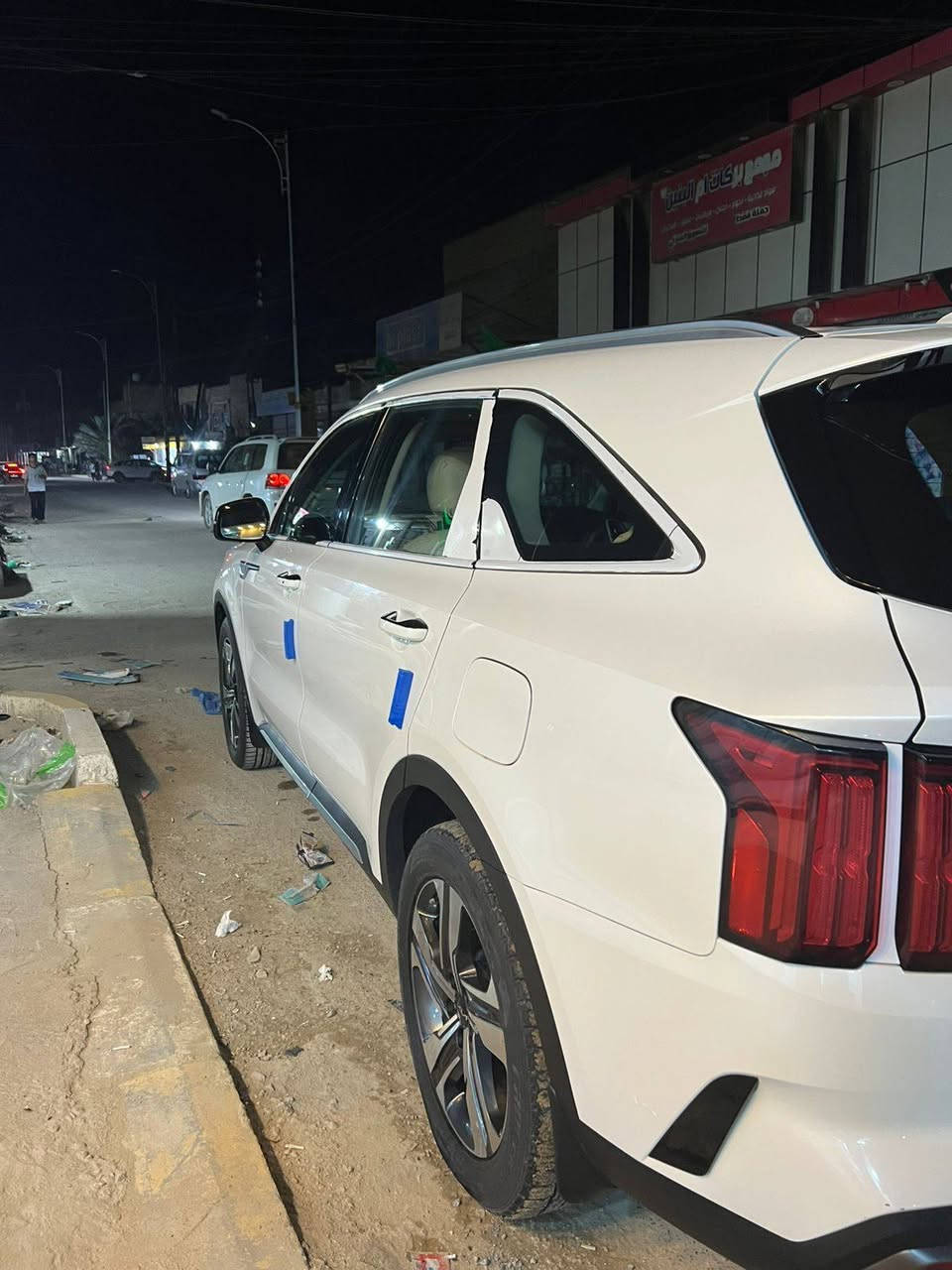 سورنتو٢٠٢٣ خليجي مكفوله من الضربه والصبح فول مواصفات كيرماوس سايدبريك دكمه ويل ١٩  رقم بغداد ماشيه ٨٧ السعر٢٧٥ وبيها مجال ***********محمودالاسدي
