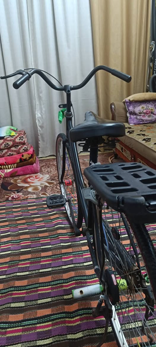 السلام عليكم بايسكل حجم26 للبيع فقط مبدل ويل الكدام موديل 19 الويل الكدام17 والسعر 70 وبي مجال لعنوان نجف حي الوفاء يم مدرسه بلال بن رباح للتواصل واتساب ***********
