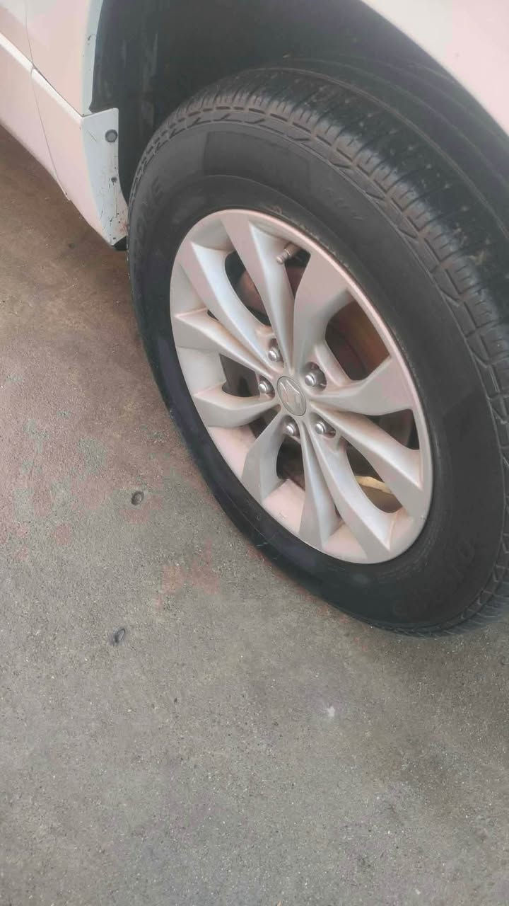 سازوكى ڤيتارا ٢٠١٤ ياباني اصلي
سعر93$ مجال
٠۷٥۱۱۷۷٠۸۷٠
به سمه  دبل اکسل تحدید سورعه شاشه وكاميا و ته بريد له مس و دەرگا بصمە  . ٤ جام كاره با قفل مه ركه زي 
٤ تایەی لۆکی بۆ بەستراوە
هەزەو سەنەوی نوێ یە تا ۲٠۳٠ رەقەم باریک 
گیرو مکینەو تەبرید بەشەرت اکسل بەشەرت 
دوو پارچە بۆیاغە بێ ناو گرتن لەگەل پەلەیک کارت
سعر؛ 93$ مه جال
ره قه م ته له فون //٠۷٥۱۱۷۷٠۸۷٠
شوێن قەلادزێ🩸 رانية, السليمانية


**إذا كنت صاحب هذا الإعلان وتريد حذفه لأي سبب، رجاءا أرسل رسالة إلى الدعم الفني**