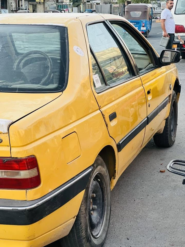 سلام عليكم بيجو لميس سياره شغاله ورقم جديد بس بيه نواقص شوفت عينك تجي تكلبه وتشوف ابيع هل موجود تحويل ثاني يوم السعر 24 وبيه مجال بسيط بكاني بغداد الشعب رقمي ***********
