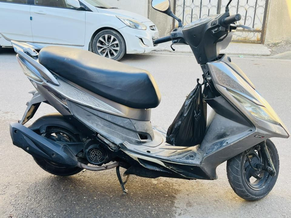 سلام عليكم دراجه سيام للبيع فقط جاهزه ع آخر شي دراجه مناقصه برغي (بلادي ممفتوحه) كفاله عامه كهربىيات لايتات بريكات اشاير ربع نكره معروضه ب٦٠٠ وبيها مجال مكاني بغداد الحريه او دولعي للاستفسار ***********
