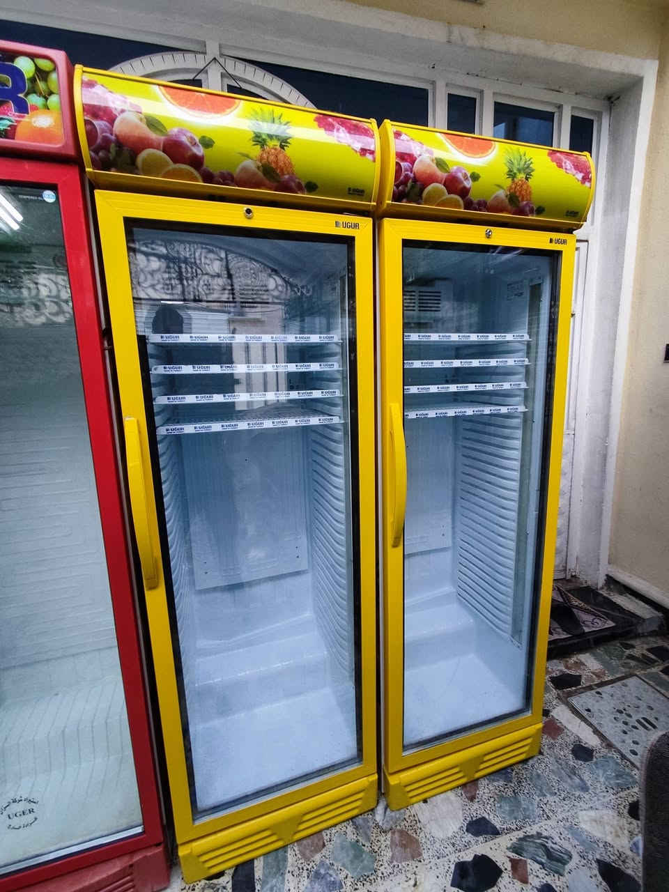 عارضات للبيع تركي الآصلي 🇹🇷  حجم 22 استعمال قليل كلش نضافه 💯 الشراي يتصل *********** 
موجود واكو توصيل
