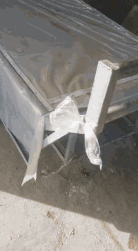 سلام عليكم عربانه للبيع بسعر 200الف وبيها مجال للتواصل ***********
