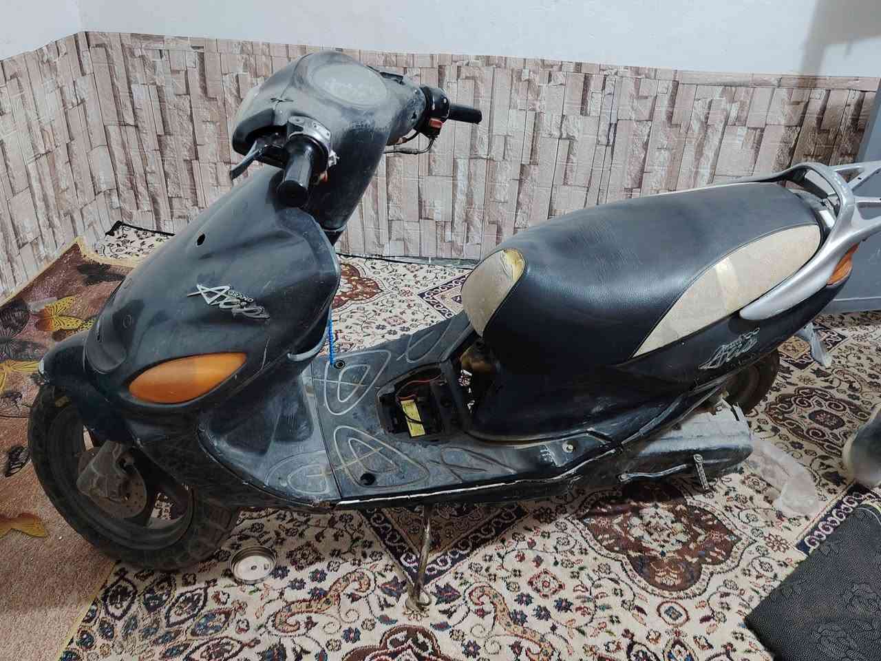 سلام عليكم دراجه دولفين للبيع ب٣٥٠ وبيه مجال الي حاب يتصل او خاص  ***********
