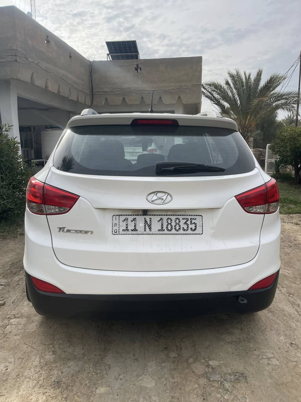 توسان موديل 15 كفاله عامه من الصبغ والتبديل محرك 2000 دوش جيد جداً كير جيد حداديه صدر   تخم تاير كله جديد ادامه كامه تبريد تدفئه كله جديد سونار بلمنشور شوف وخابرني
ماشيه 90 
السعر158 بيه مجال 
مكاني بغداد اليوسفيه 
***********
