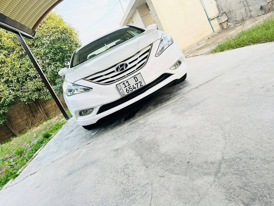 السلام عليكم من رخصة الادمن@ا
سوناتا  موديل ٢٠١٢ الشركة العامة للسيارات
مكفولة من ضربة وصبغ وتبديل 
كير مكينة وضع الشركة
الصدر وضع الشركة
ماشية ٩٤ حقيقي@@ 
سنوية جديدة بأسمي ٢٠٣١
السعر ١٣٧ ورقة العنوان بغداد / السيدية
للاستفسار الاتصال على الرقم ***********
