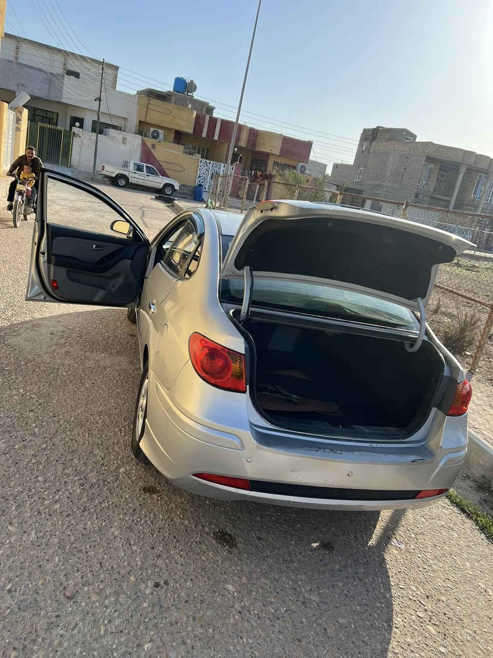 سلام عليكم النترا ادوات ٢٠٠١٠ نضيفه كلش كارتون سبير ما نازل جاهزه ما تخسر عليه دينار تبريد ثلج سياره جاهزه كلش سنويه طبق الشاصي السعر ٤٤ وبيه مجال المكان العماره ***********                 ***********
