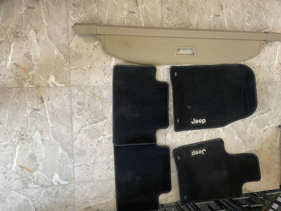 السلام عليكم
برده اصليه
جادر اصلي للجيب
دوسات اصليه
كلهم بورقه١٠٠$
***********
