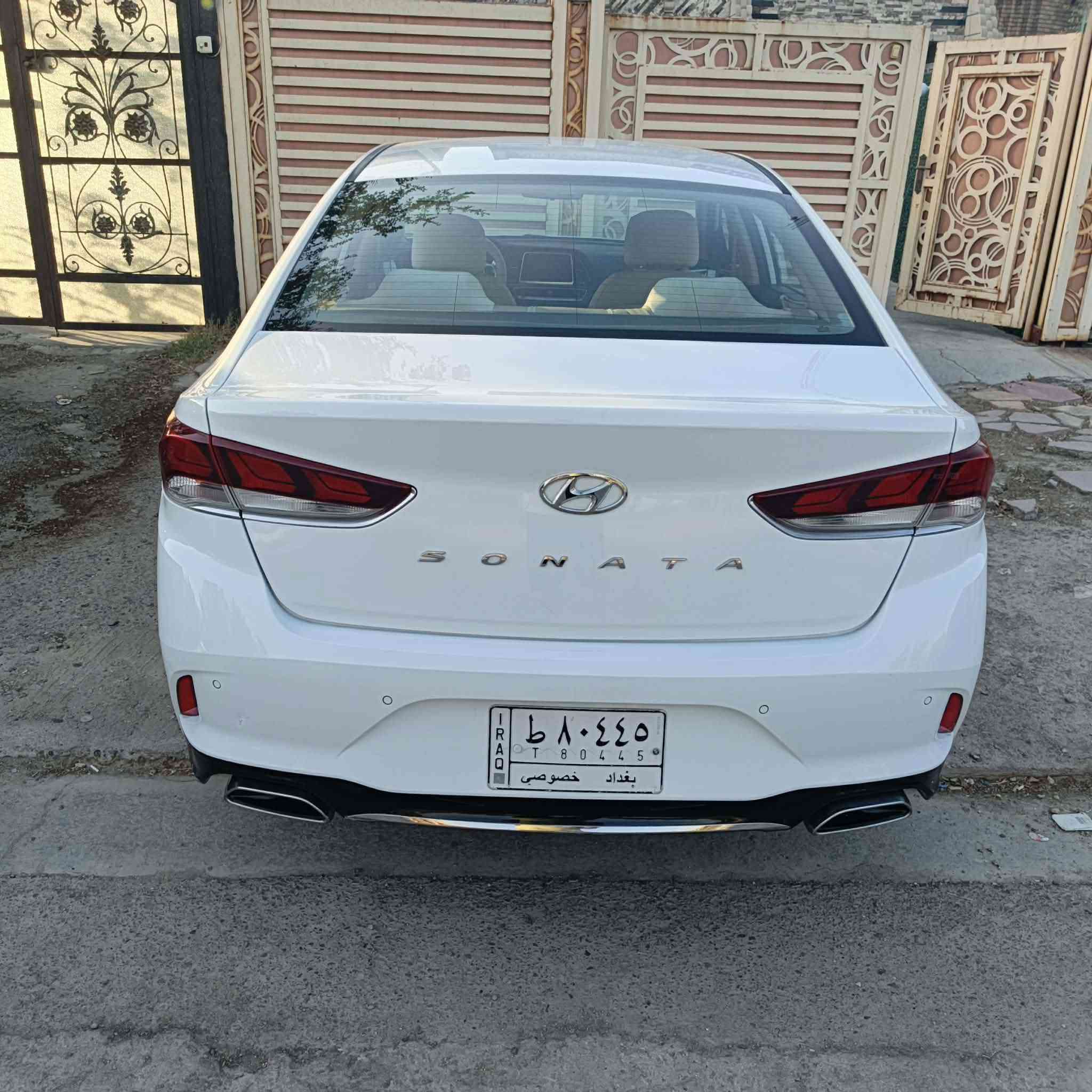 السلام عليكم سوناتا خليجيه مديل 19 ماشيه 35 ألف حقيقي فول عده البنراما محرك 2400بيه 3قطع صبغ جاملغ امامي وبيبان فقط السياره بدون تبديل وبدون بارد مكان السياره بغداد رقم صاحب السياره *********** السعر 145 السياره جديده جداً واحله من الصور
