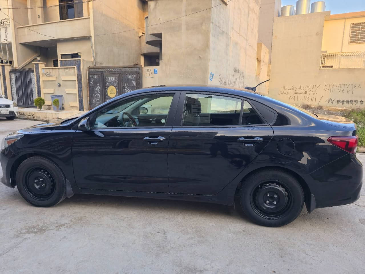 للبيع السعر 113
كيا ريو موديل 2018
موصفات S
صبغ جاملغ امامي فقط بدون دواخل
ماشيه 40  ml
محرك كير ابشرط
رقم ادهوك انكليزي ابسمي
شرط التحويل
عنوان موصل اليسر
***********
***********
