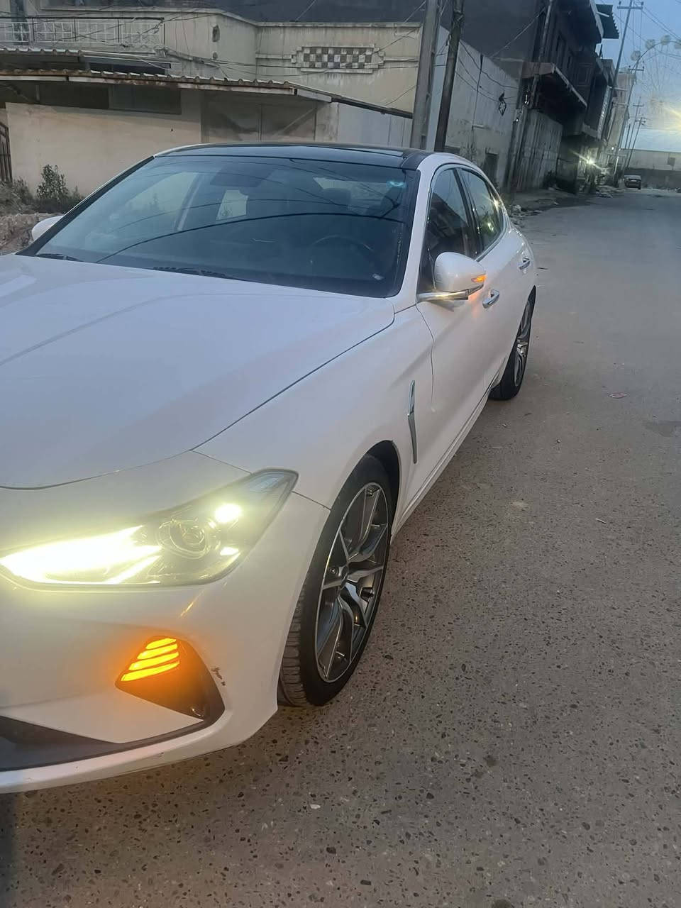 سلام عليكم جنسس 19 خليجه فول موصافت 1٪1 سعر 160 داخل قهواي
ابيض صدفي *********** او ترهم مراوس بقل منه حسب ماشيه 100
