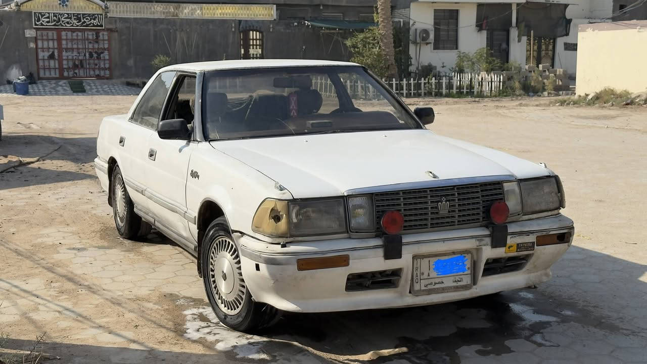 السلام عليكم مكلف بالنشر 
 للبيع فقط 
كراون هارتوب موديل 1991 مصبوغة عام للجمالية السيارة بيها جاملغ خلف السايق معدل بارد و مصبوغ على كدة والسيارة بيها ملاحظات مبينة بالصور رقمها نجف الماني ومالكها موجود بالنجف ابيعلك اسويج تجي وتشوف مكان السياره نجف  
رقم صاحب السيارة  ***********
