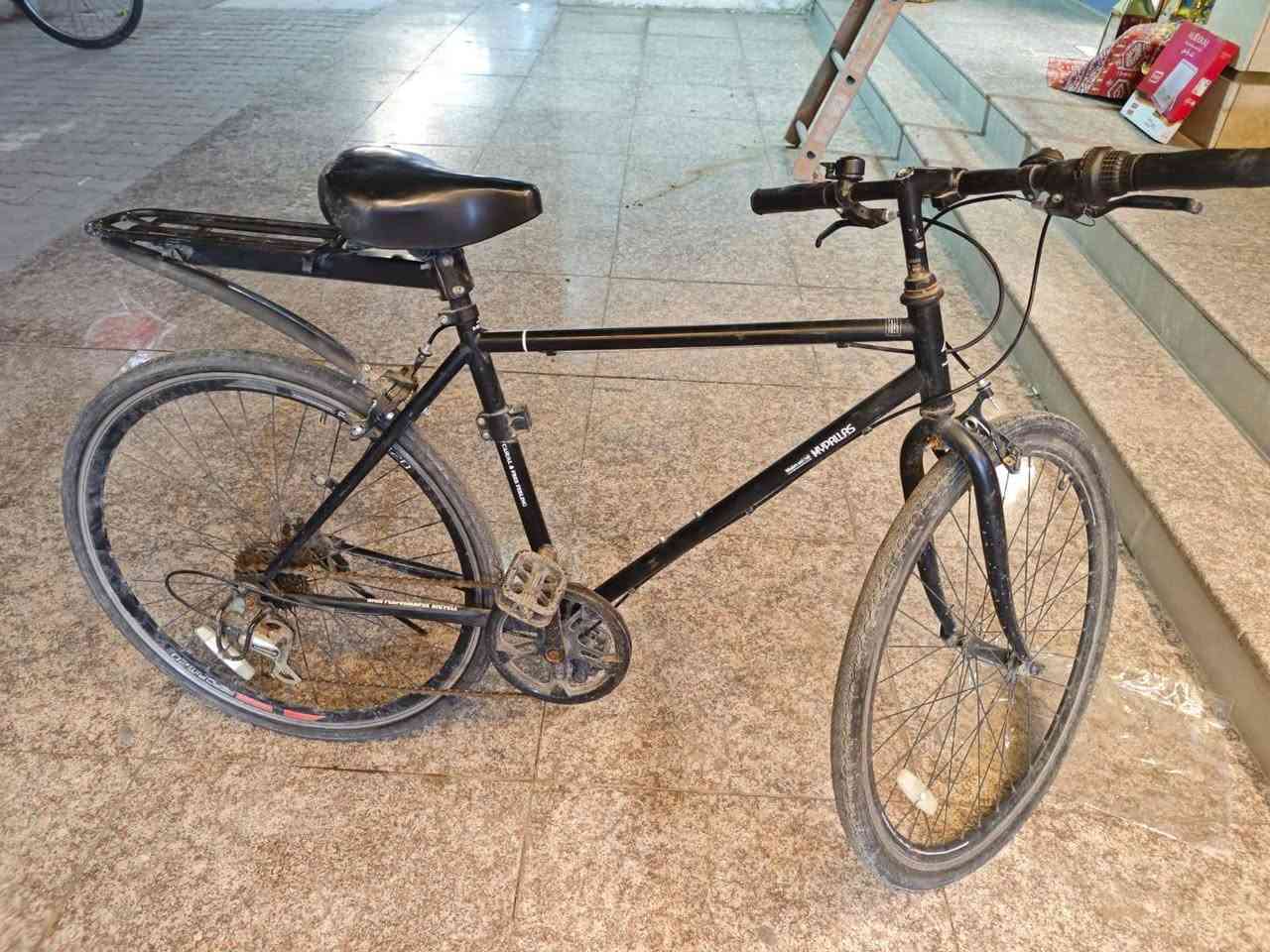 للبيع بايسكل أمبولس IMPULS
الحجم 26
المعدن حديد (ستيل)
نظيف وحالته زينة
السعر 75
بغداد /العامرية
هــ +964 772 564 3833


**إذا كنت صاحب هذا الإعلان وتريد حذفه لأي سبب، رجاءا أرسل رسالة إلى الدعم الفني**