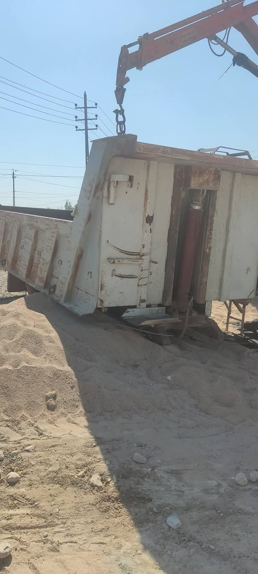 بدي مايلر طوله 4 و 80 بدي حلوو ومرتب ونج جديد جان على البي كرواتي الماني السعر 23 ورقه وبي مجال العنوان ذي قار الشطره الشراي يتصل ***********
