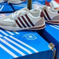 بظاعه جمله شلعه احذيه نسائيه ورجاليه وسلبرات وهرمز  وشحاطات جميع القيا...