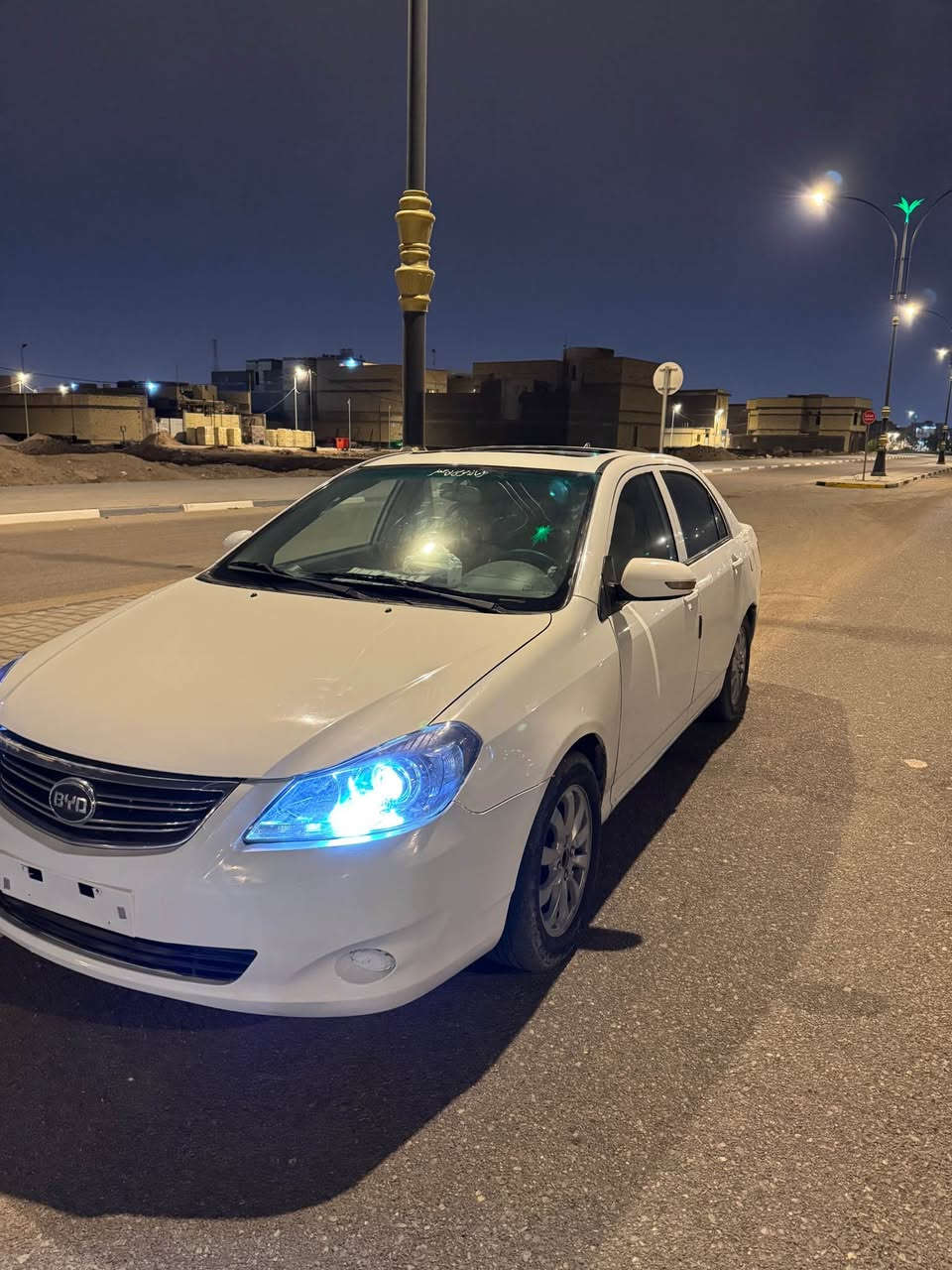 سلام عليكم بي وايدي 2016
سيارا جاهزه من كلشي بيهه برا ضمه تأخذ تحول كبل شاشه دوشمه تخم بلك وبخاخ وتخم تاير بيهه بارد بل باب ليسر لوره وماكوطه خياس تكحيل اي صبغ ومعجون ماكو واي ضربه بسيارا غير لبارد لبل باب ماكو 
سعر57وبيهه مجال مكاني هارثه يم سيد سامي 
/***********/
/***********/ البصرة, العراق
