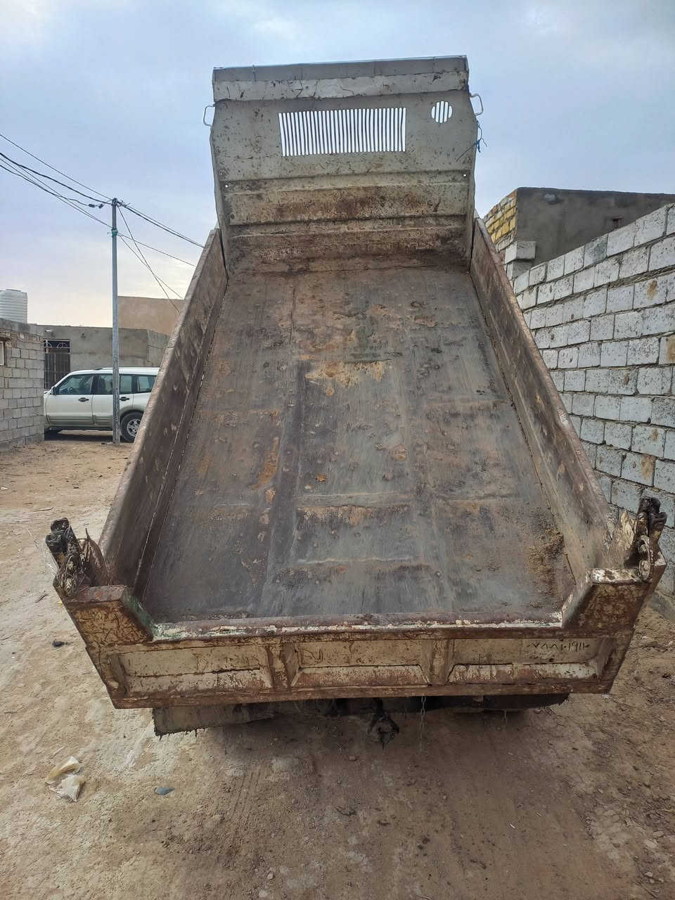 السلام عليكم كنتر عظم للبيع قماره بزون المكان نجف مكفوله كفاله عامه ***********
