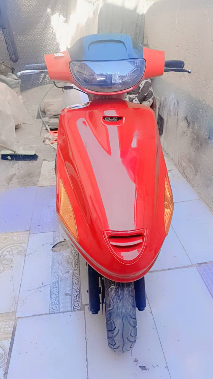 ***********سلام عليكم اخواننا الاعزاء ورحمه الله وبركاته دراجه فراشه للبيع والسعر مناسب للناس الشرايه الدراجه كلها حلوه وشغاله ونظيفه وما بيها كل خلل قسما بالقران الكريم فقط يرادلها باكر ما بيها فتجيب لك باتري وانا خادم لك الدراجه كلها شغاله من كهربائيات من سيف من هندور من منجك صفيح لايت بقلايه عشاير كلها شغاله الدراجه وعن الحلال والحرام عمي الدراجه مجفته انا مجفته بايدي زين وكل شيء ما بيها الدراجه كانه ما طالعه من الوكيل وما بيها كل خلل فالسعر 400,000 دينار وابيها مجال للناس الشرايه العنوان الكوفه حي نيسان مقابل سكله القرعاوي وراح اعطيكم رقم الهاتف مالتي بدايه الاعلان تقدر تتصل عليه على اثير وعلى الواتساب فقط على التعليقات على الخاص ما ارده لان ما عندي تعذروني وتحياتي لكم وشايف الف خير عمي اللي ياخذ هاي الدراجه وباقي التفاصيل في المقطع الفيديو تابعه
