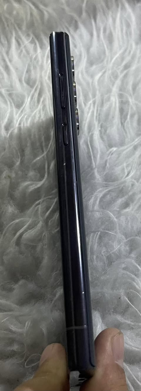 ***********‏
سلام عليكم
سمسونك التره 22 غني عن التعريف
جهاز مبدل شاشه كلو شغال فقط لمس اثر وكعهً مايشتغل فقط بل قلم 🖊️ 
جهاز ابيعه على هاي وضعيه 
سعر 250 وبي مجال 
توصل على رقم او خاص
