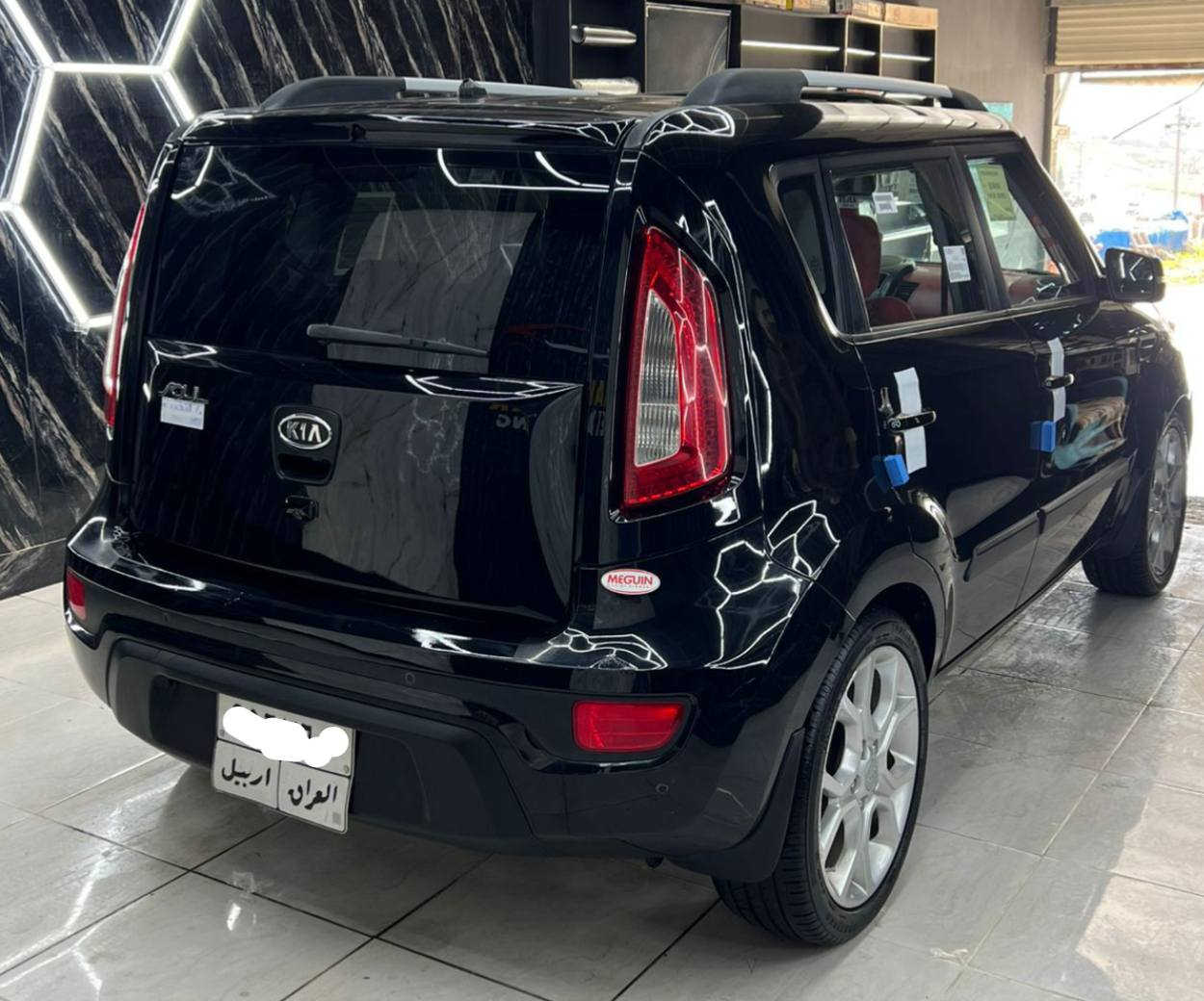 الي يدور جديد ونضيف 
كيا صول للبيع موديل 12 خليجي
 استراد شركه البخيت
مواصفتها فتحه سلايت
دبل شاشه التبريد لمس
ويل كب نيكل 17 عنكبوت
ليد امامي وبك لايت ليد
دشبول وكشنات لونين بلادي
السماعات اناره 3 الوان بلادي
نضام ايكو وتحكمات وبلوتوث
حساس مع كامره بلادي 
مكفوله من الصبغ والتبديل
كير محرك برغي ممفتوح 
صدر تايرات جديده سنويه وهزه جديد
السعر 115$
مكان السيارة موصل
للاستفسار
***********
***********
يوجد بيع وشراء السيارات المتضررة والجديدة داخل هذه
الصفحة
نستقبل عروضكم لبيع السيارات فقط من الشرعي نحن غير مسؤولين عن أي اختلاف بين الطرفين من تحويل + تِجيك السيارة عند السونار الي ما يفحص عند السونار ويأخذ ثقة من صاحبها أو يأخذ كلام يتحمل المسؤولية
 لكون فحص السيارة عند السونار ( 15 الف)
             (( نحن فقط دلالية  ))
((( يكون الاتفاق بين البائع والمشتري فقط)))
‎
