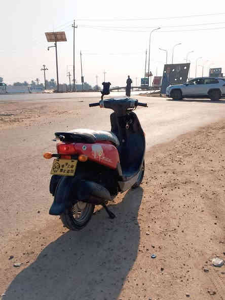 السلام عليكم دراجة فله للبيع على حسب الاصول ختم واحد كله مكينه صبانه ماممدود عليه شلعه مع المعدل دراجه بيه دمام اصلي اي نقص مابيه فقط بيه خرخشه بلكلج الخلفي 
تريده بدون دمام عادي السعر 725 وبيه مجال مكاني بابل المسيب ***********
