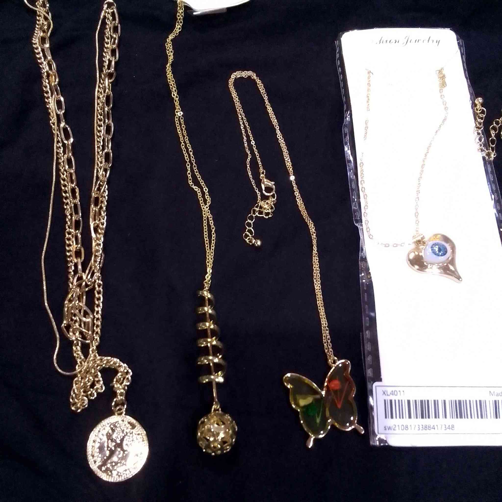 يتوفر خدمت توصيل


**إذا كنت صاحب هذا الإعلان وتريد حذفه لأي سبب، رجاءا أرسل رسالة إلى الدعم الفني**