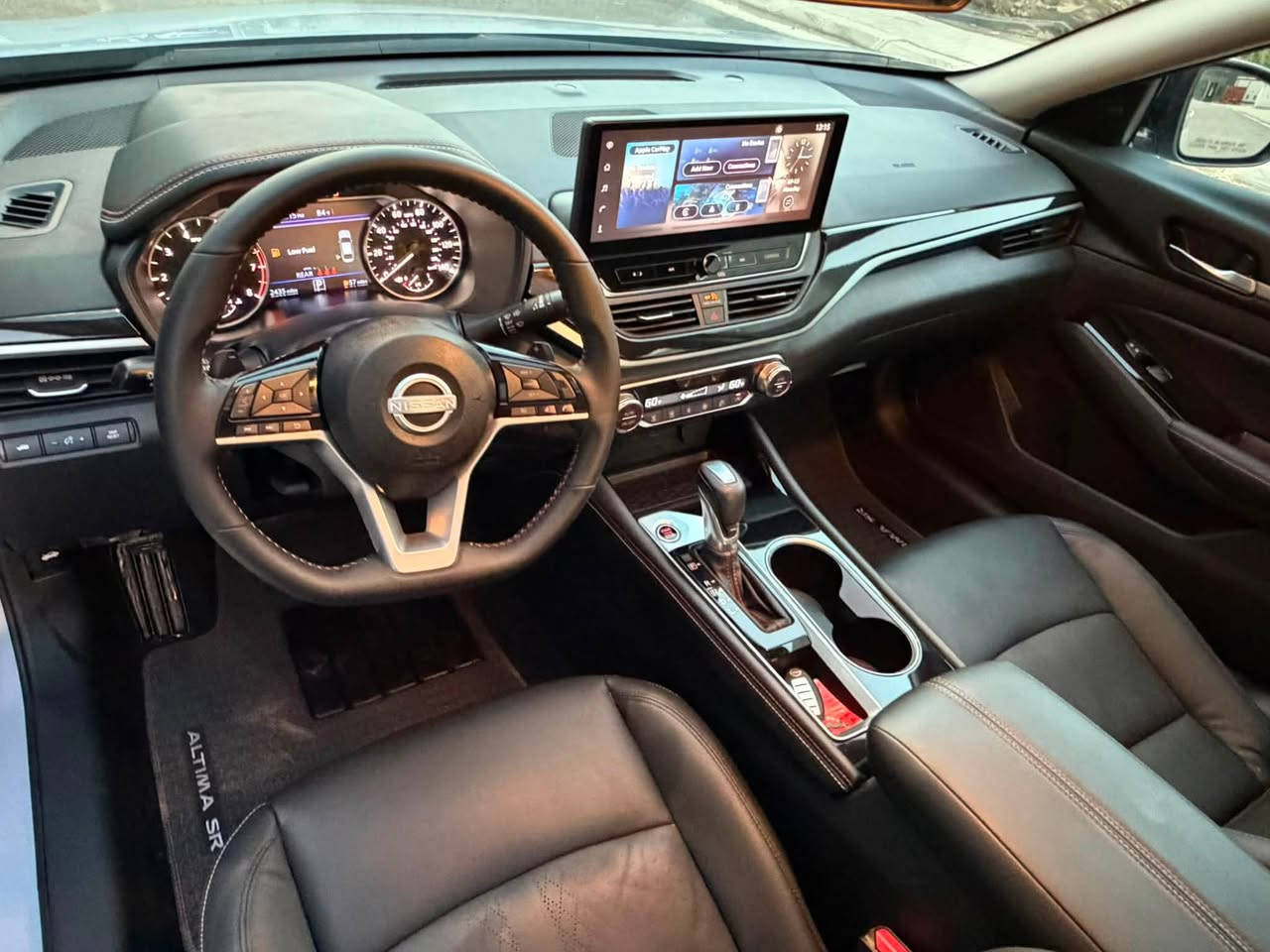 Altima SR plus 2025
فول مواصفات 
ماشيه الفين فقط 
الضرر جاملغ السايق صبغ  + حافة البنيت مصلح PDR يعني بدون صبغ 
ايرباك ستيرن و برده طاك و راجع بلادي 
صور الحادث بلمنشور 
السيارة بدون رقم 
تترقم شمالي 
عنوان سليمانيه 
***********
