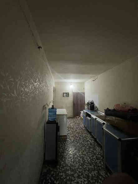 السلام عليكم ورحمه الله بيت طابو صرف موقع مميز البكرلي الثانيه قرب محطه الغاز الدار قديم بصف الركن كافه الخدمات المساحه ٣٢٢م للتواصل ***********
