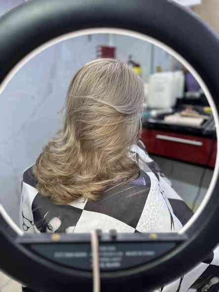 صبغ وهايلايت
والف عافية😘🥰
رجاء تاكدو من رقم العمارة والشقة قبل لاتجون
***********
***********
