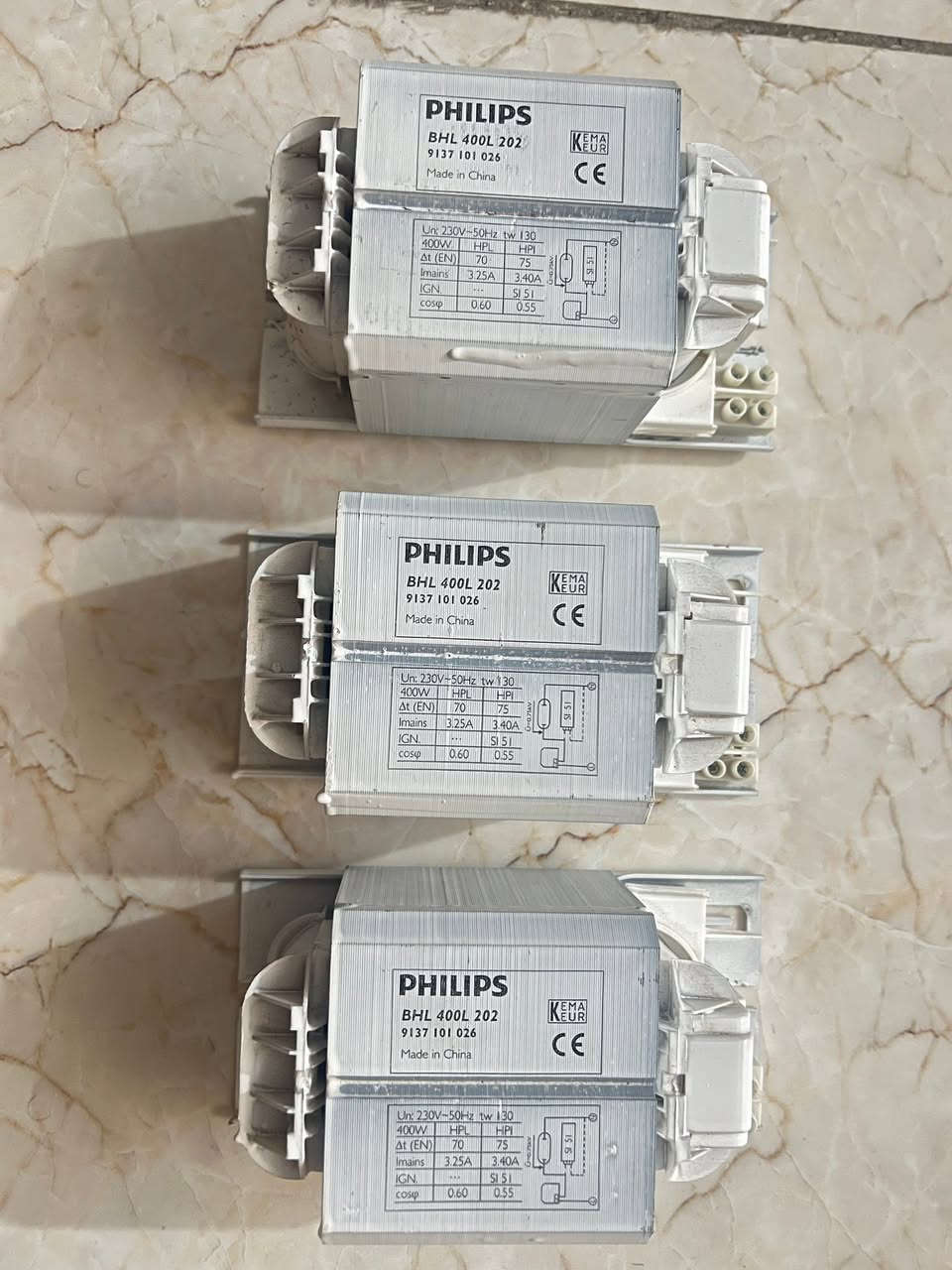 محولات
بلوجكتر 3 للبيع 400 w جدد 
سعر 80 الف


**إذا كنت صاحب هذا الإعلان وتريد حذفه لأي سبب، رجاءا أرسل رسالة إلى الدعم الفني**