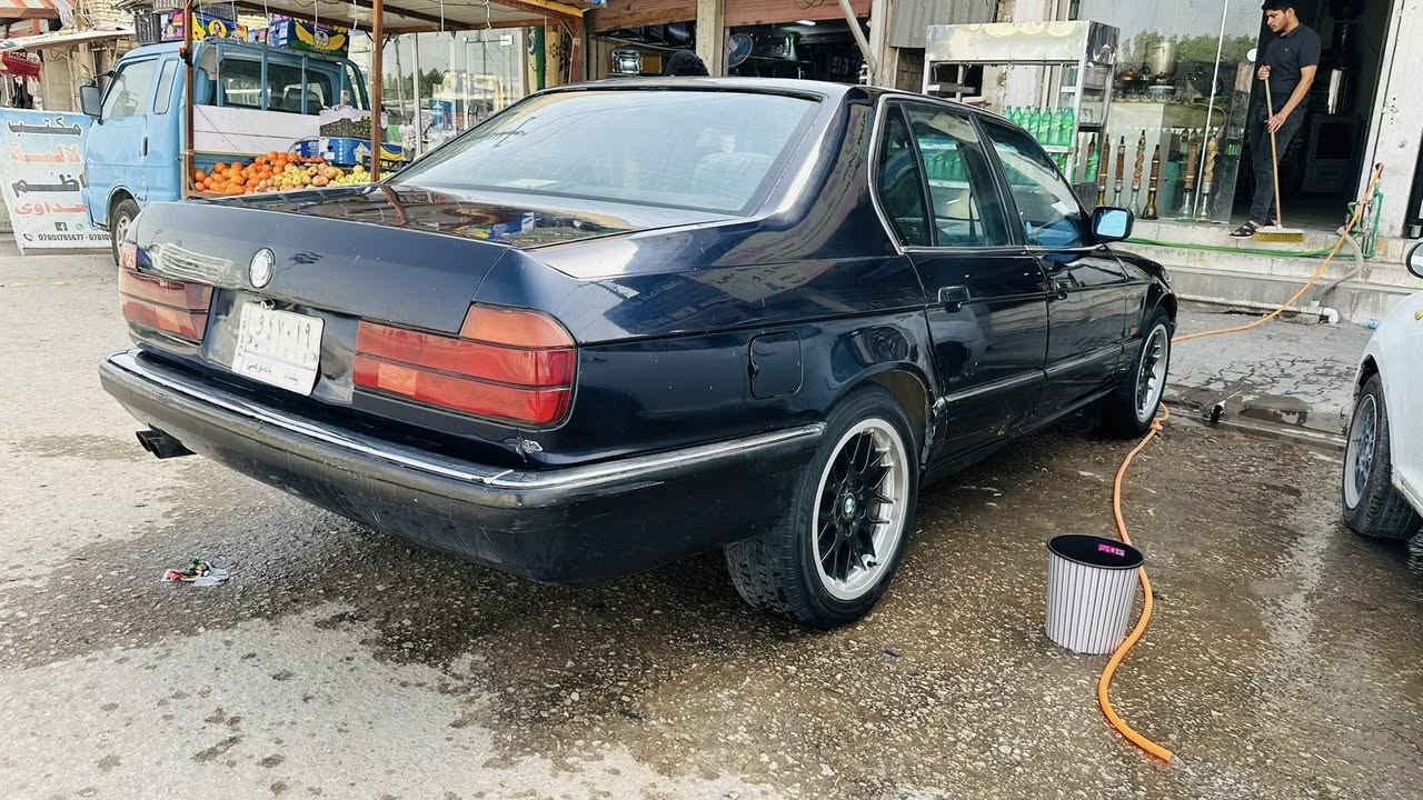 للبيع BMW 730 رقم بغداد مداور ثانيوم  سياره جاهزه من كلشي عوزها فقط تبريد غاز مكان السياره بلنجف كوفه وراعيها قريب عليه بيها خيط بخار خفيف تجي وتشوف بعينك ويل كب رياضي  كشنات كهرباء ايرباك سليم دوشمه جديده كهربائيات كلها شغاله سستم صوت سعر ٤٤ وبيها مجال 

‭٠٧٨٢ ١١٩ ٠٢٩٥‬ اتصال
