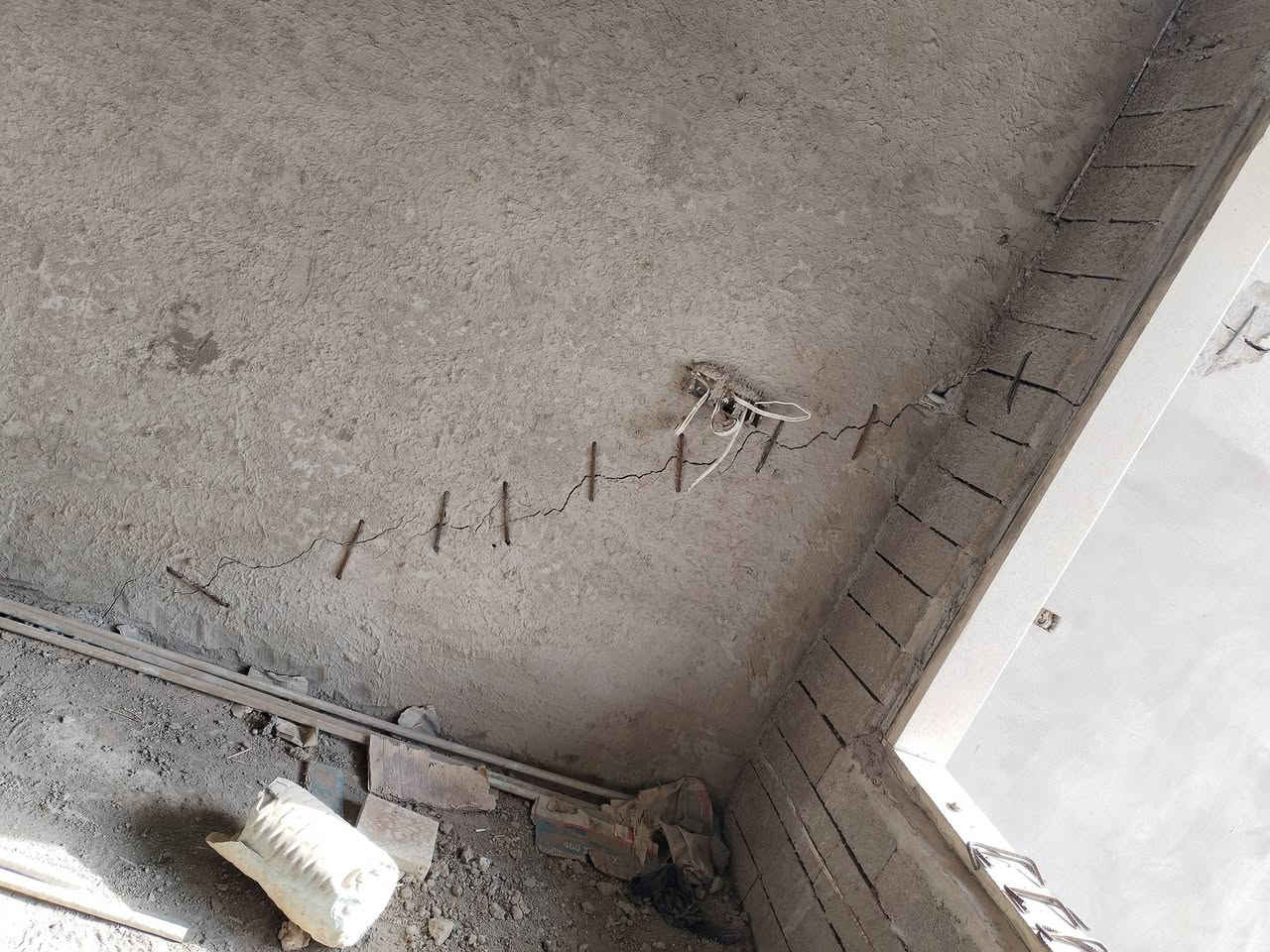 معالجة الدور المفطورة من الاساس و الداخل والخارج وخياطة الدور الدايسه  ومانع رطوبة وتشققات الجدارات كافه تصليحات الدور  واتقان بلعمل 100/100

***********
***********
