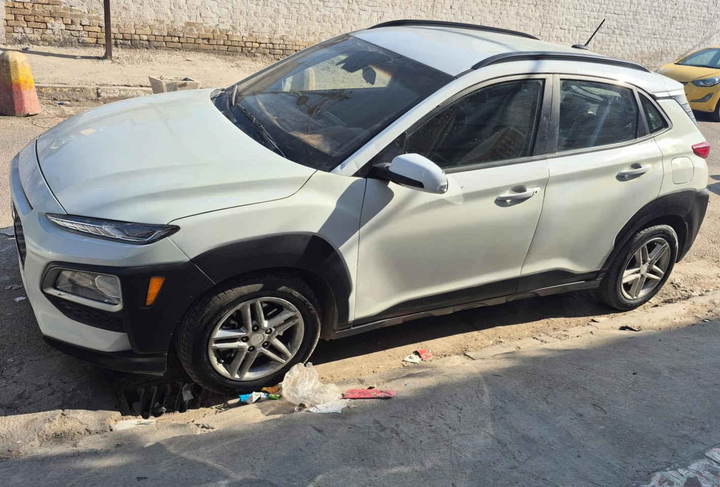 هونداي كونا موديل 2020
رقم بغداد بأسمي سعر 120 وبيهة مجال حك الجية 
 صبغ قطع ابيع حزام  
ماشية 52 الف كيلو
محرك 2000 دوش
كير AT المرغوب   
لد نهاري أمامي 
شاشه 
كامره خلفيه دواره
 تحكمات سترين
3 انظمة قيادة
كشنات جلد وتدفئة بالكشنات                            
بغداد الكرادة 52
الاستفسار ***********
***********
