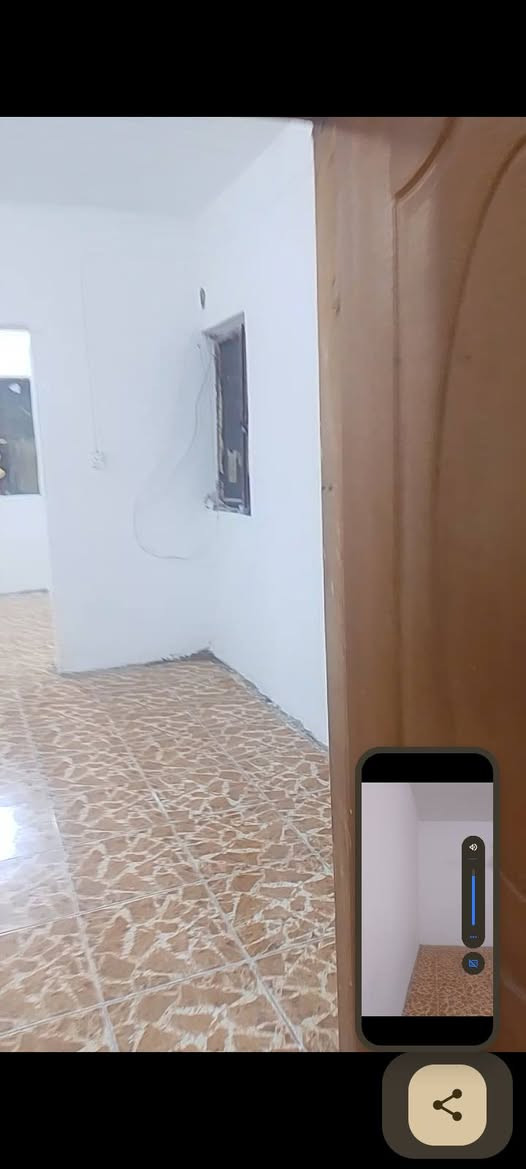 مشتمل للأيجار طابق ثاني في حي الثوره يحتوي على غرفه كبيره واستقبال ومطبخ وصحيات وبلكون للأستفسار الاتصال على *********** عمارة, ميسان
