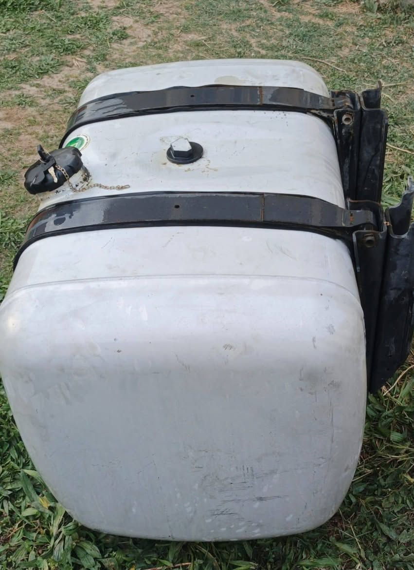 تانكي كاز ٣٩٠لتر وحش سعر ٤٥٠ الف وبيه مجال *********** مكان الكوت مكلف بل نشر
