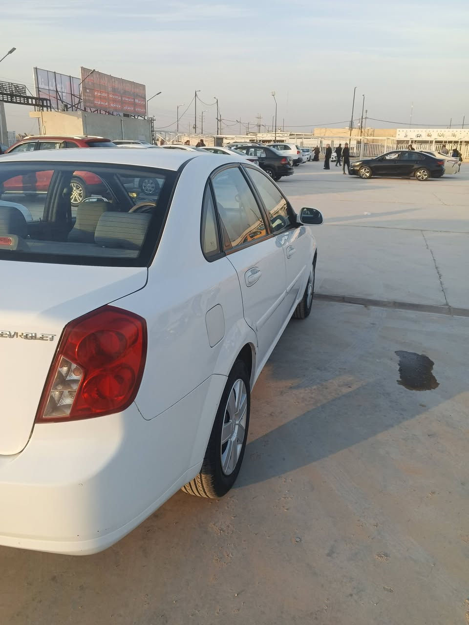 اوبترا موديل 2011 مكفولة كفاله عامه رقم واسط الدولي مكينه وكير وحداديه وتخم تاير  جديد ***********
