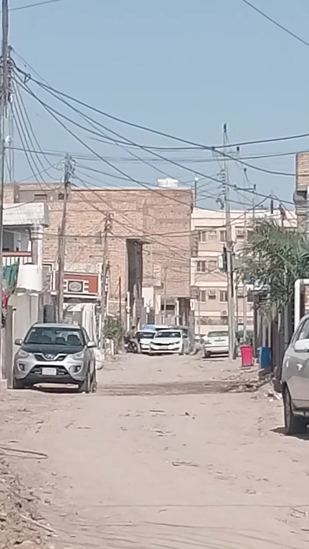 بتلومساحته100متر زراعي للبيع السعر30وبي مجال لشراي العنوان ناصريه المهيديه  مقابيل العمارات اسكنيه شارع اي استفسار هذا رقمي سعره مناسب***********
