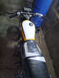 موديل 20 السعر 375 07700944890