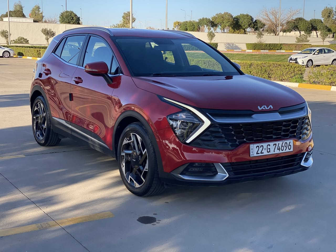كيا سبورتج 2022
‎المحرك : 2.0 . 4سلندر

‎العداد :44 الف كيلو (زيرو مال اربيل) 

‎السعر : 195$وبيها مجال فول مواصفات

‎الارقام : اربيل باسمي شرط الوكالة والتحويل 

‎ المواصفات

‎دخول ذكي(بصمة) +تشغيل عن بعد

‎رادار جانبي

‎شحن وايرليس

‎حساسات امامي وخلفي

‎مصابيح امامية زنون معLED

‎بك لايت LED

‎كشافات زنون

‎ويل قياس 19 انج

‎شاشة كبيرة اصلية مع كاميرا

‎مقاعد امامية كهرباء

‎صندوق كهرباء 

‎مقاعد امامية تدفئة

‎شفتات ستيرن

‎تدفئة ستيرن

‎سايد بريك بصمة

‎تبريد شاشة

‎مرايا متحسسة للاضاءة العالية

‎قطعتين تبريد

‎محدد سرعة+فول تحكم ستيرن

‎شاشة سرعة ديجتل

‎وباقي المواصفات معروفة🌹

للاستفسار الاتصال عل ارقم 

***********

***********

