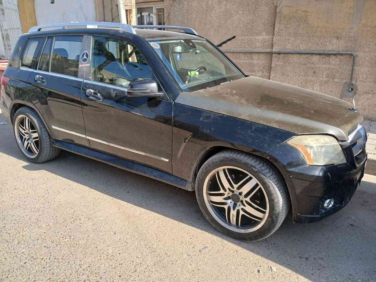 مارسيدس موديل ٢٠١٠ فول مواصفات كشنات جلد كهرباء تدفئة تبريد بلكشنات تخم تاير جديد حاديه جديده تبريد ثلج محرك ٦سلندر ٣٥٠ السعر ١٢٥ وبيهه مجال بسيط مكاني بغداد ***********
