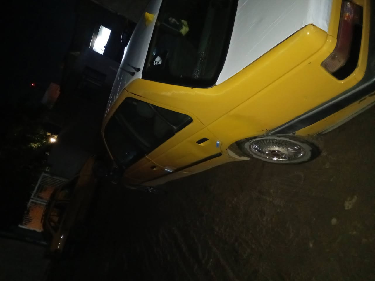 سلام عليكم عدي بيجو جيلكس موديل 11مكينة وكير مكفولات بيه بل هلال خياس مل تاير سعر 35 رقم جديد


**إذا كنت صاحب هذا الإعلان وتريد حذفه لأي سبب، رجاءا أرسل رسالة إلى الدعم الفني**