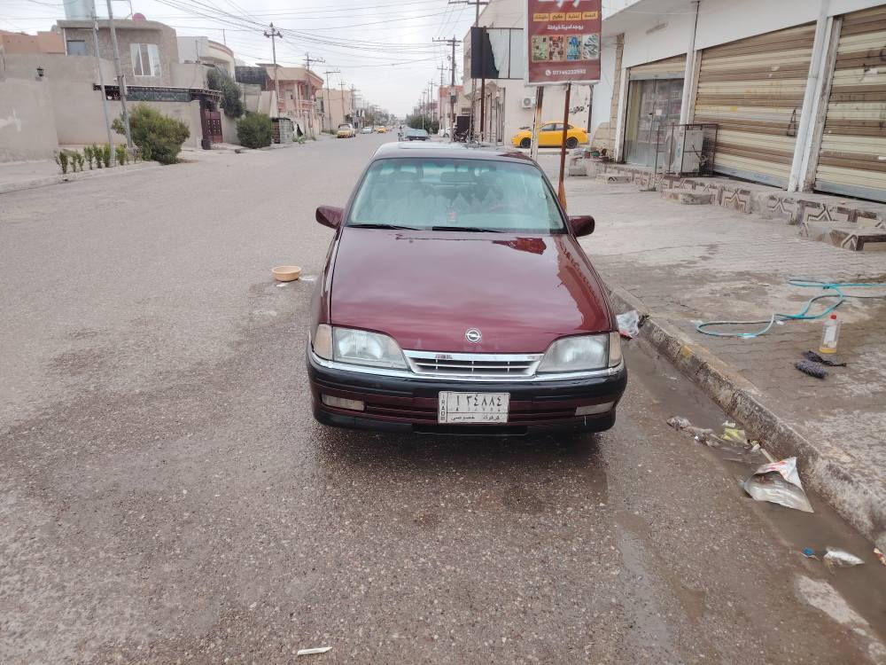 السلام عليكم للبيع  سياره اوبل اوميكا بدون ضرر بدون معجون رقم كركوك بطاقة بانزين محرك 20 سياره كلش نظيفه  بس الشاشه البيها 200 دولار  سعر 44 بيها مجال رقم *********** كركوك, العراق
