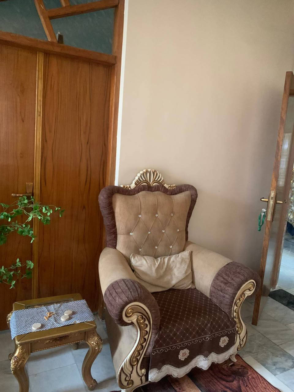 السلام عليكم تخم للبيع جديد بغداد مدينه الصدر سعر 600 بمجال بسيط رقم الهاتف  ***********
