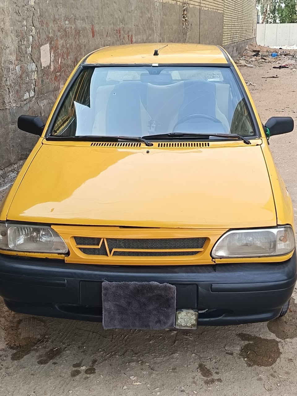 السلام عليكم
سياره سايبا موديل  2011 بدون تحويل (بدون راعي) سعره 16 بيه مجال جداً بسيط 
السياره كامله من كلشي تعال شغل وروح
 مابيه اي نقص 
اي نقص مابيه
مكان السياره كربلاء المقدسة حي الميلاد
***********
