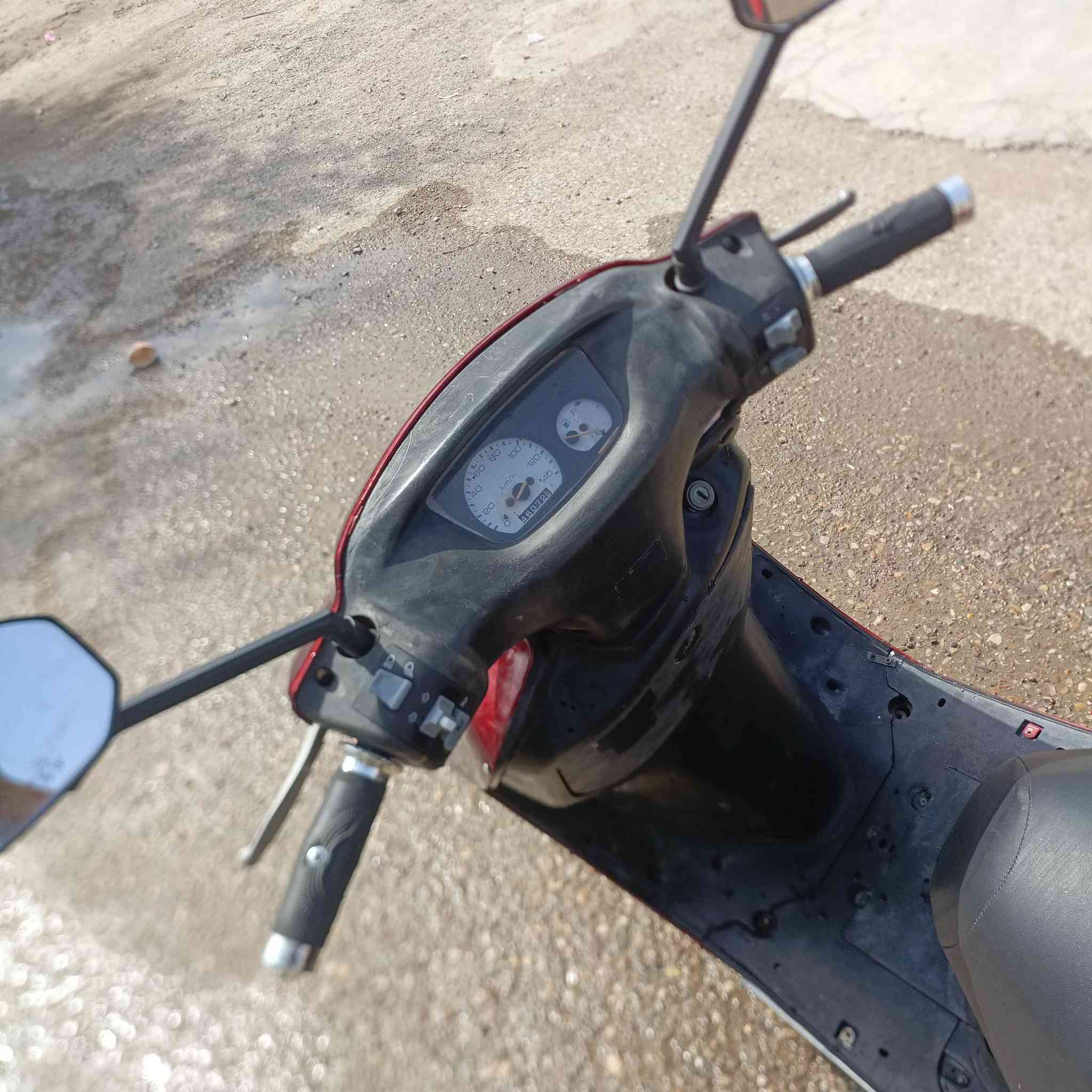 دراجه للبيع فورتي ياباني محرك كهربئيات شلعه شرط نقص بطاريه فقط بعقوبه التحرير سعر ٣٢٥ بيه مجال تصال ***********
